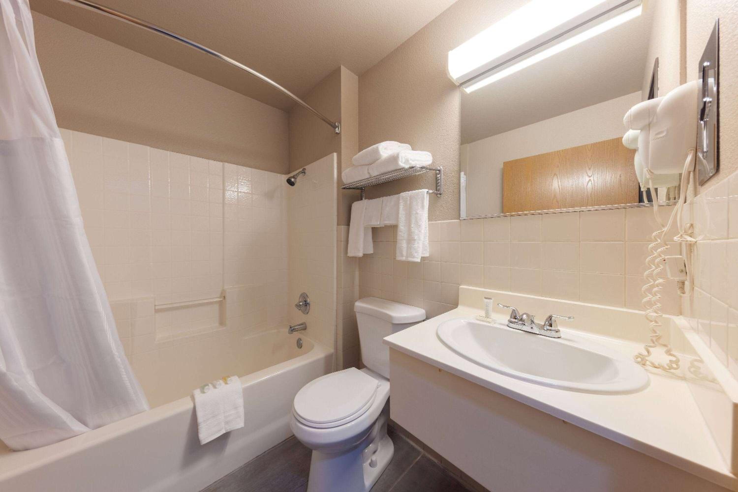 Super 8 by Wyndham Quartzsite AZ - Property Image 27