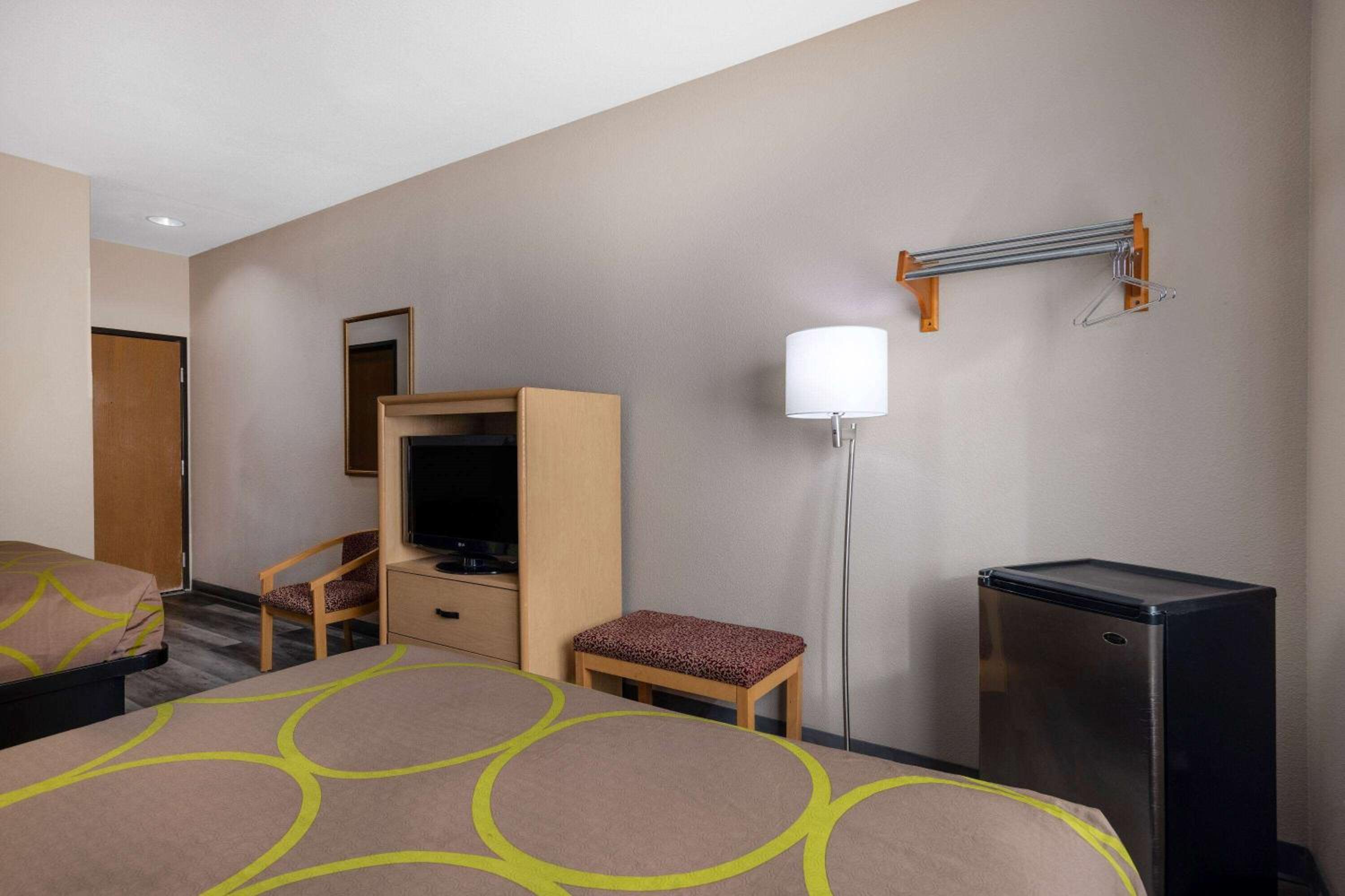 Super 8 by Wyndham Quartzsite AZ - Property Image 18