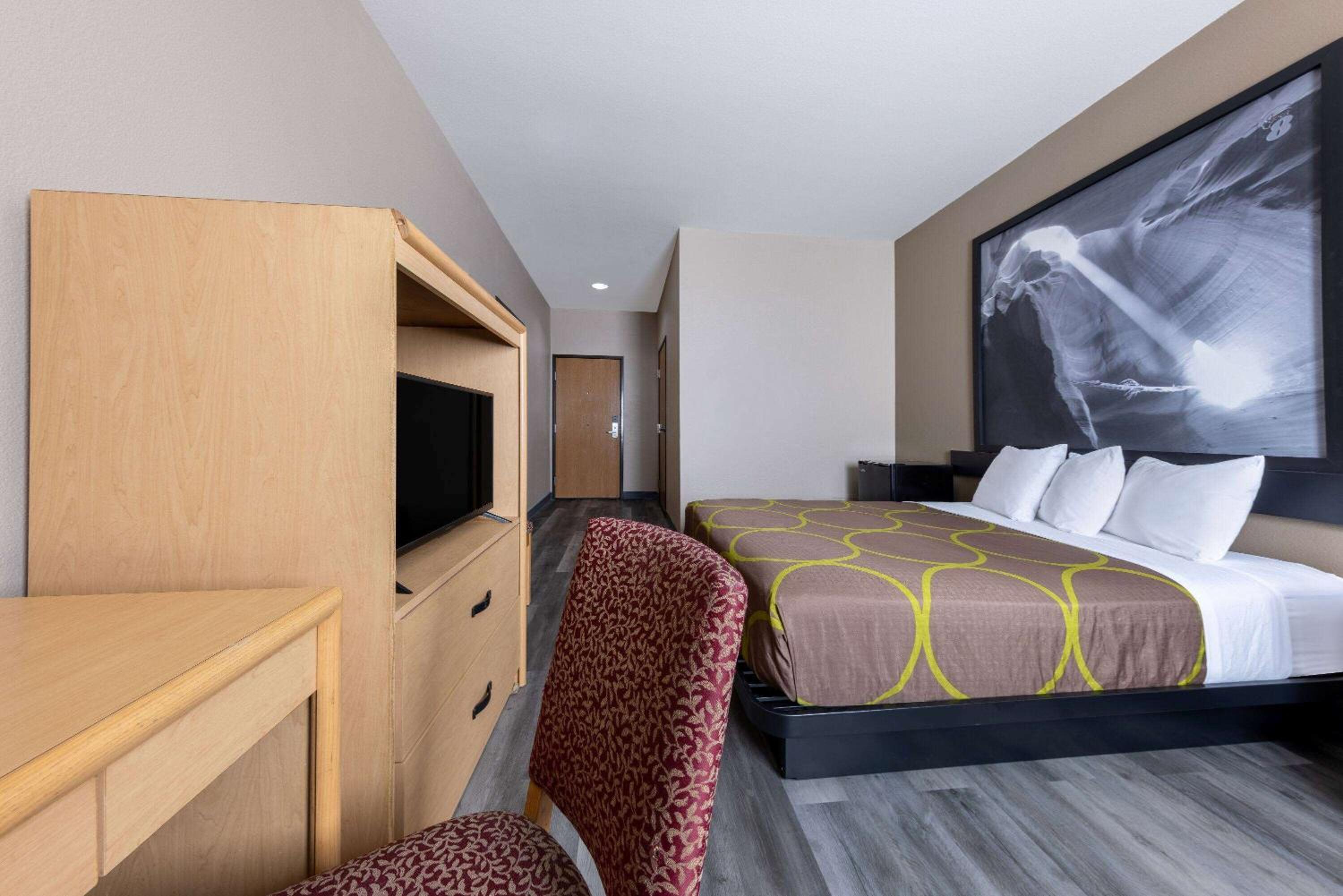 Super 8 by Wyndham Quartzsite AZ - Property Image 15