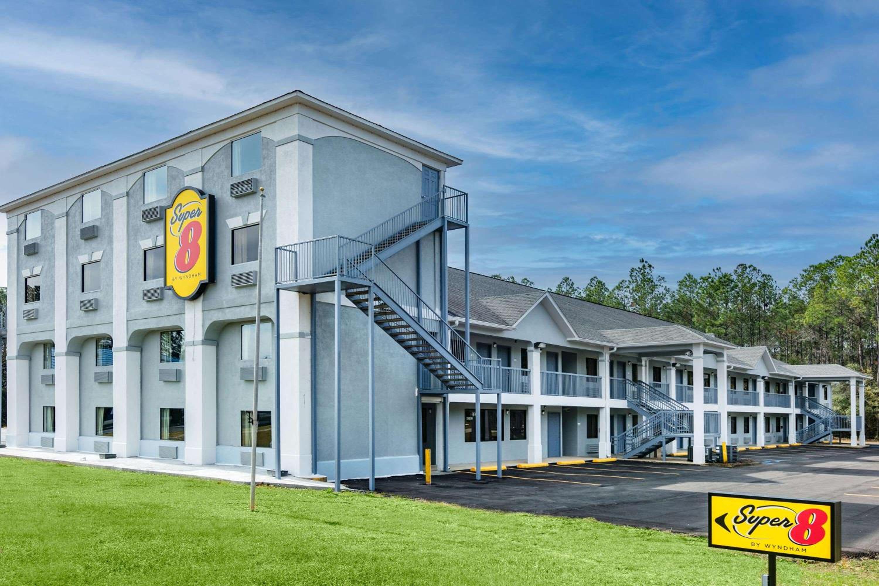 Hotel Super 8 by Wyndham Moss Point
