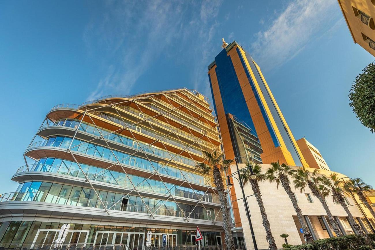 St Georges Bay Oasis Steps from the Beach — St Julian's