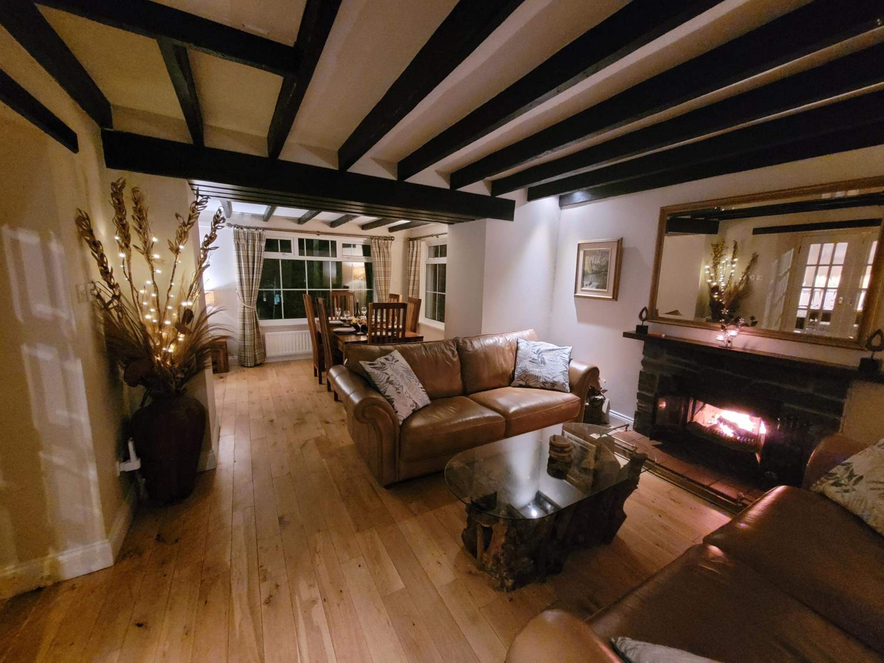 Dubh Loch Cottage view 5