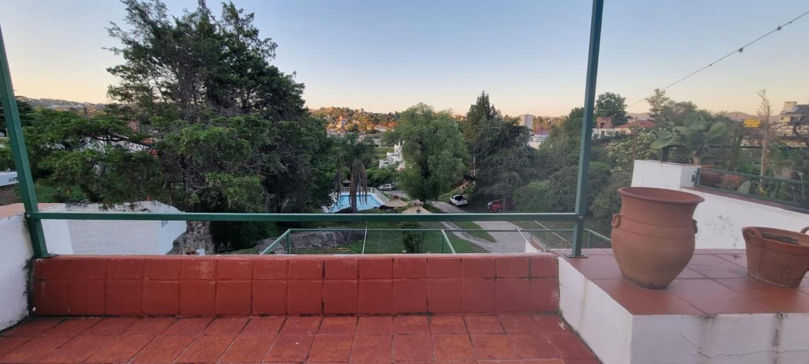 Departamentos Carlos Paz bajada al lago