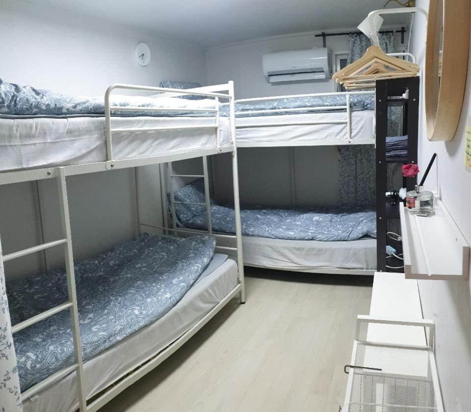 Jinho's Guest House