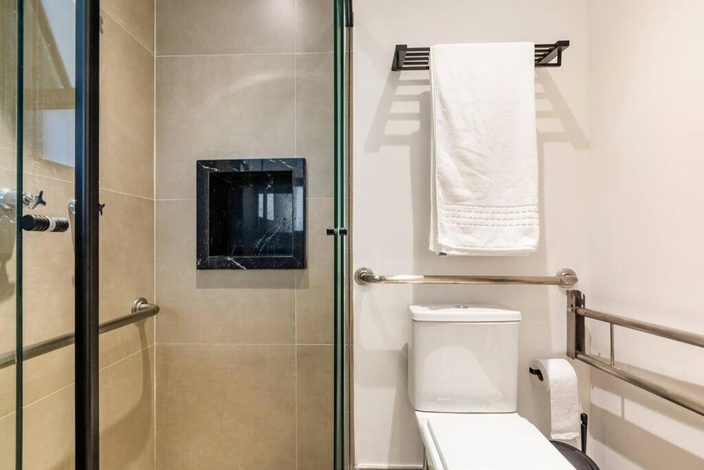 Studio novo próximo à av Paulista e Mackenzie.