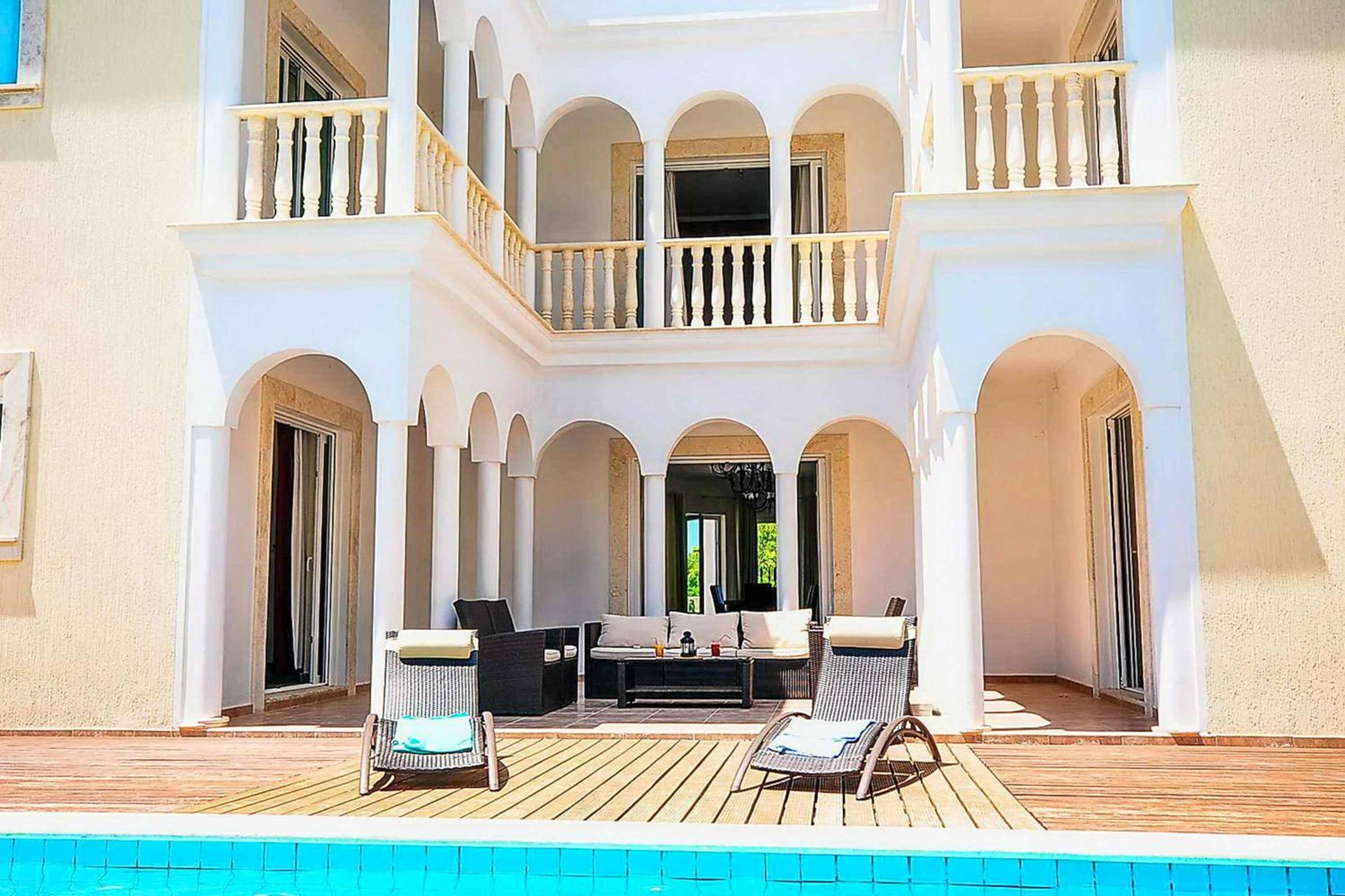 Mansion View