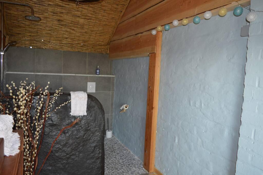 KorenTil . Cosy house with private garden