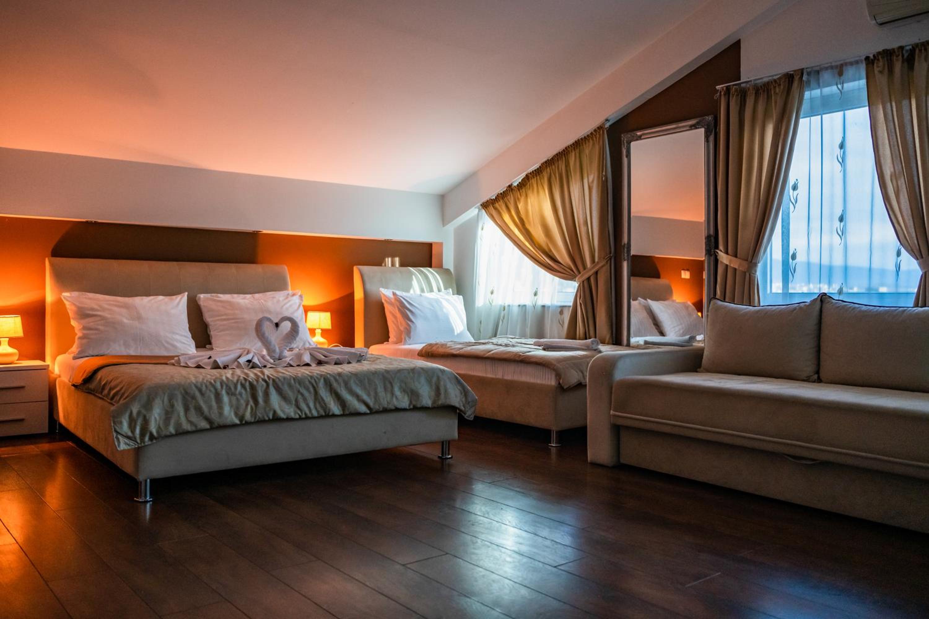 Hotel Oasis view 2