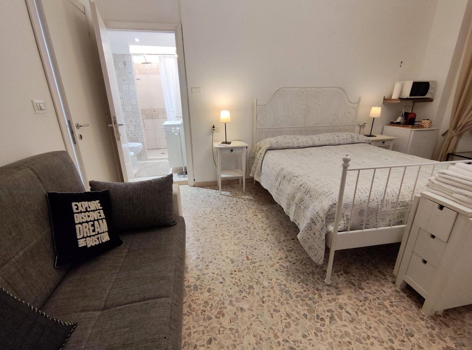 Sergio Tourist Rental close Tiburtina Station