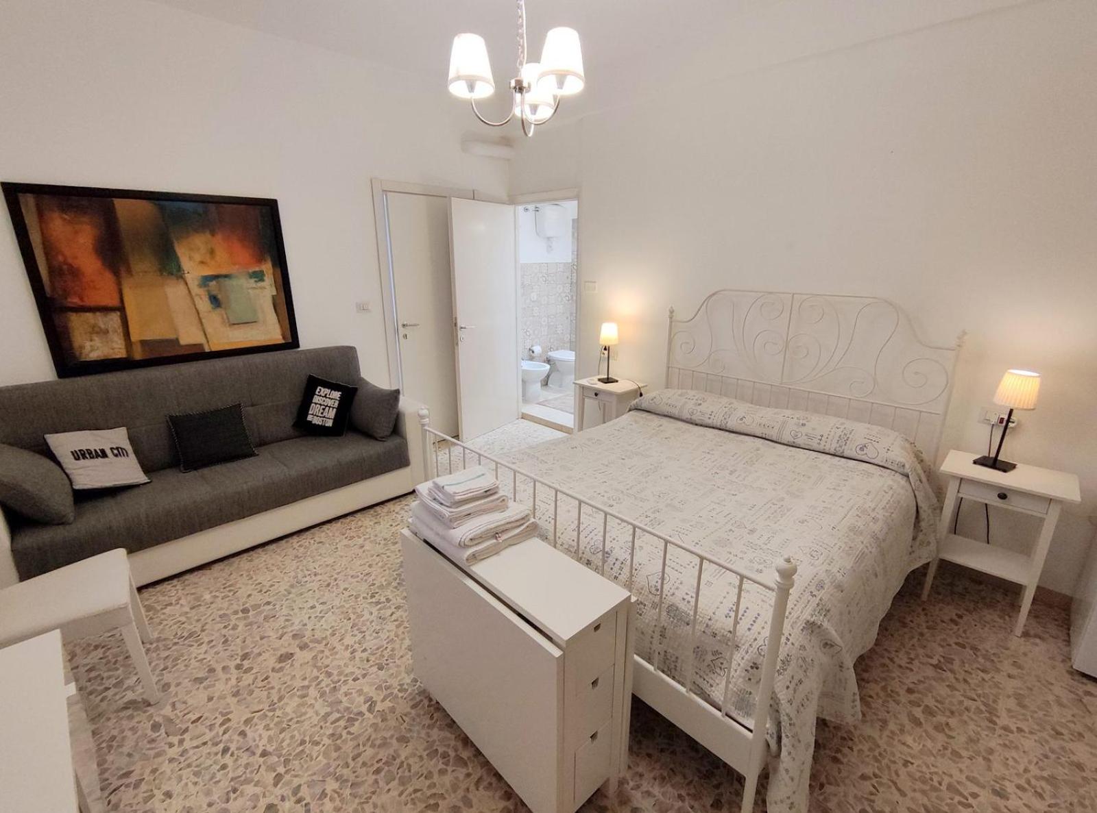 Sergio Tourist Rental close Tiburtina Station