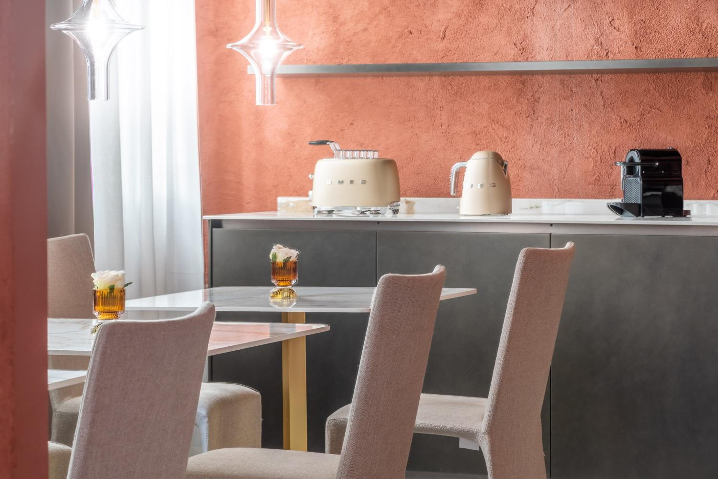 Ninfea Luxury Suites photo 5