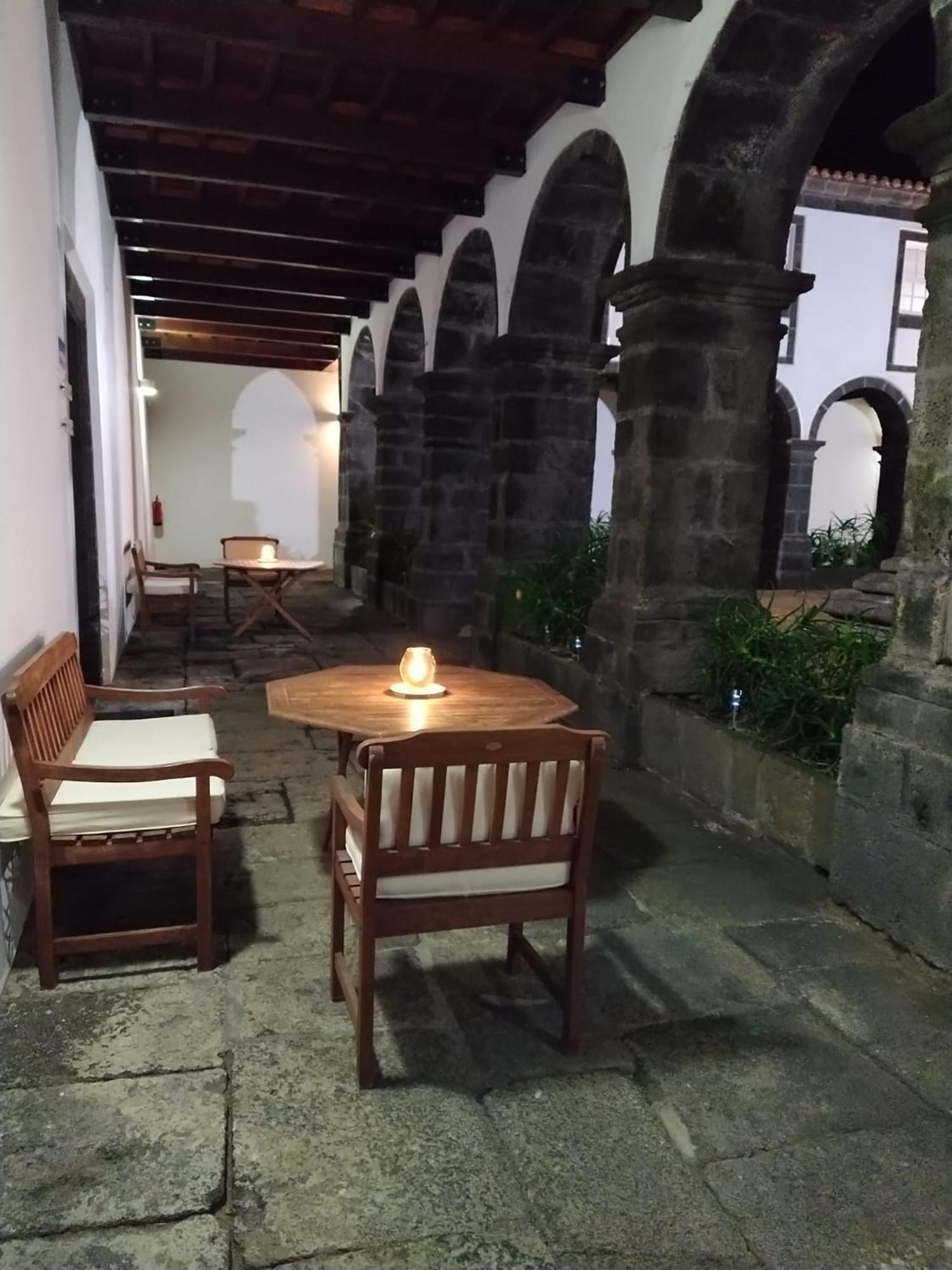 Azores Youth Hostels - Pico
