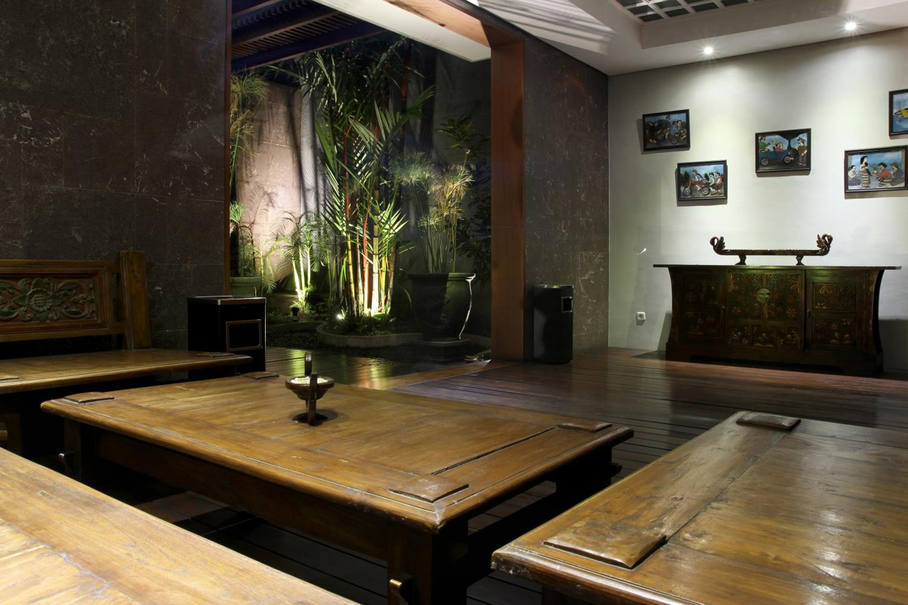 COZY Boutique Guest House