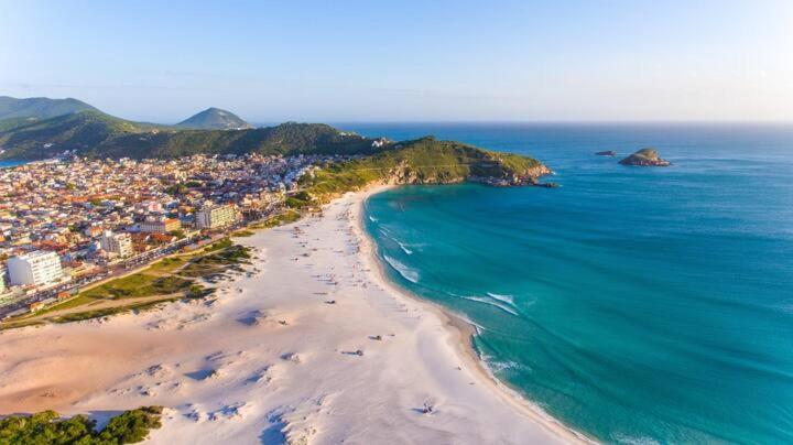 lindo apartamento de 1 quarto com vista para o mar