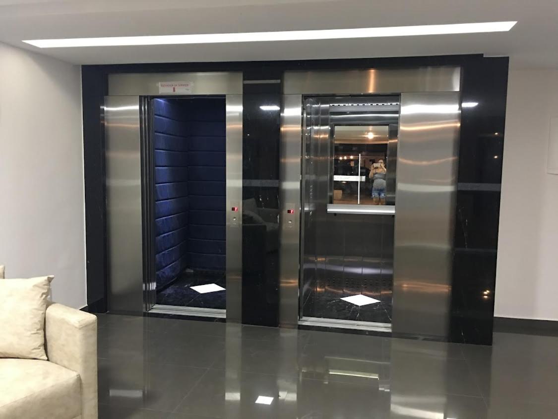 lindo apartamento de 1 quarto com vista para o mar