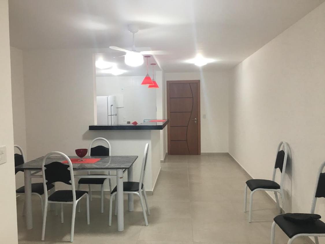 lindo apartamento de 1 quarto com vista para o mar