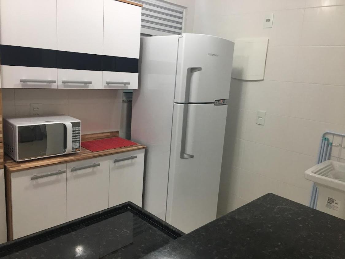 lindo apartamento de 1 quarto com vista para o mar