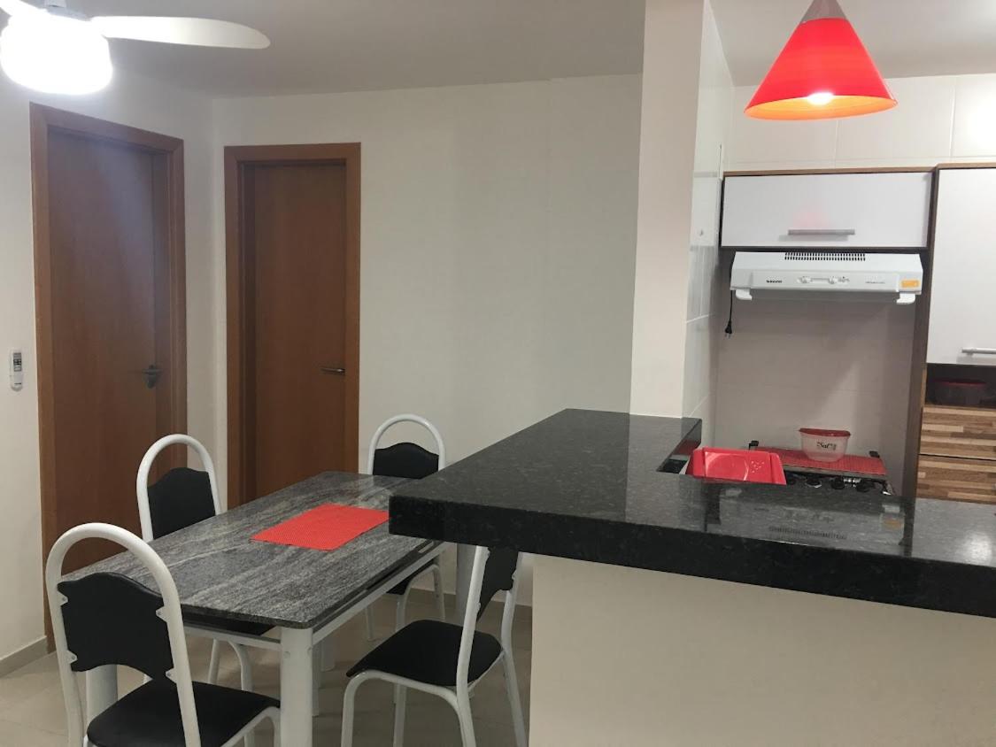 lindo apartamento de 1 quarto com vista para o mar