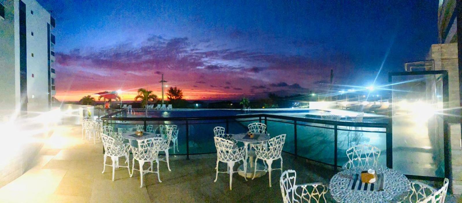 lindo apartamento de 1 quarto com vista para o mar