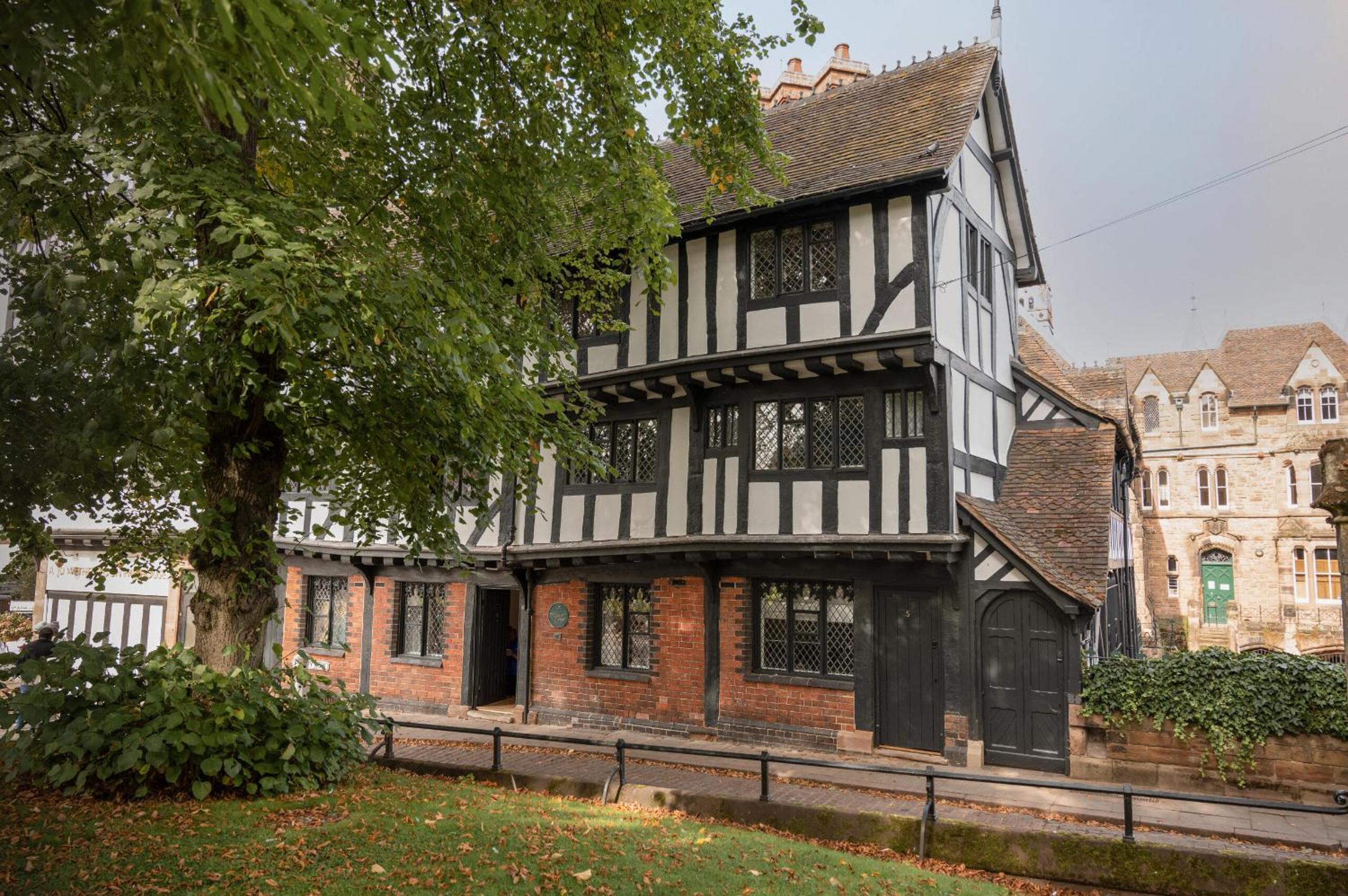 Priory Row Cottages view 4