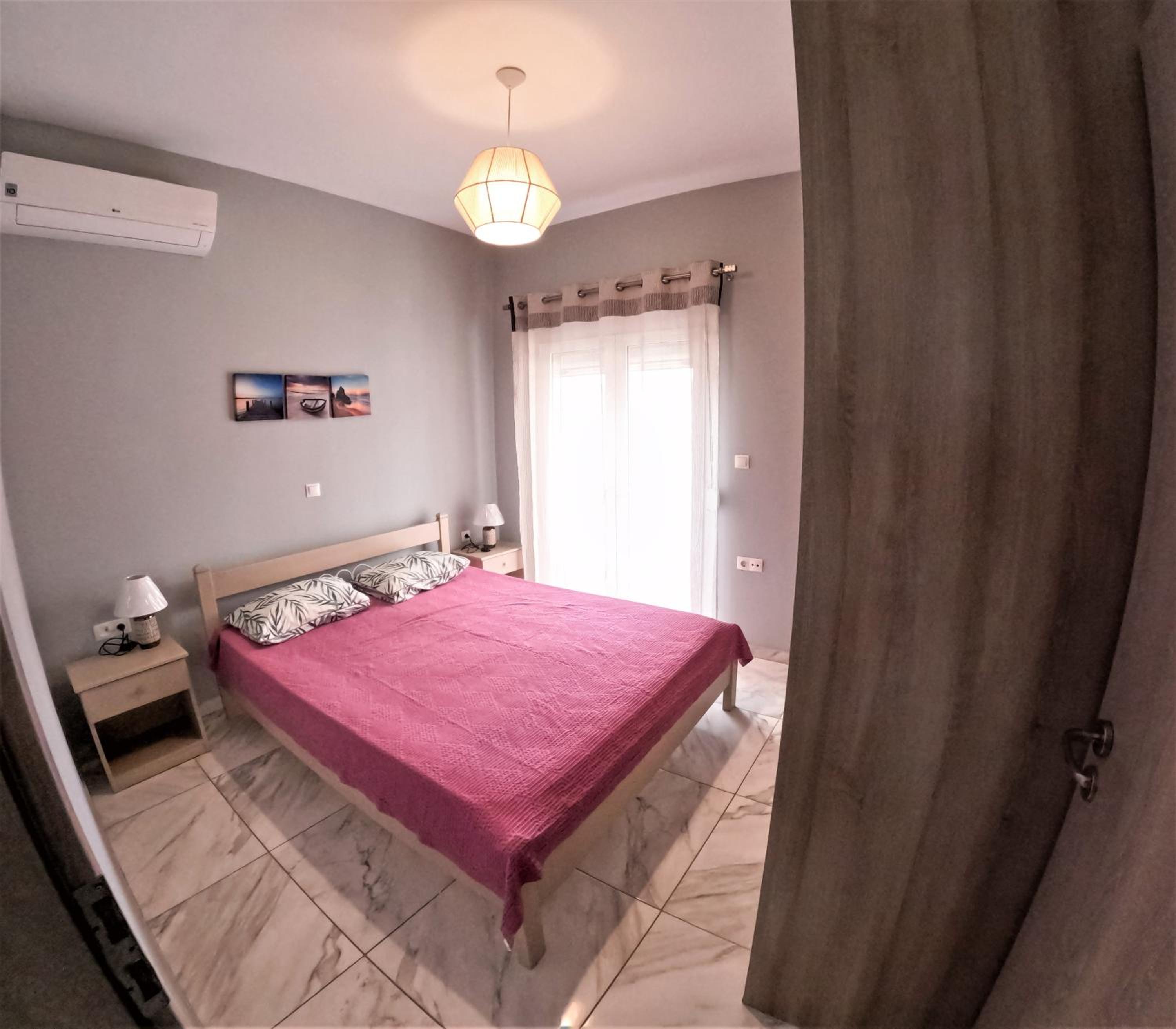 Bright & Comfy Apartments near the beach