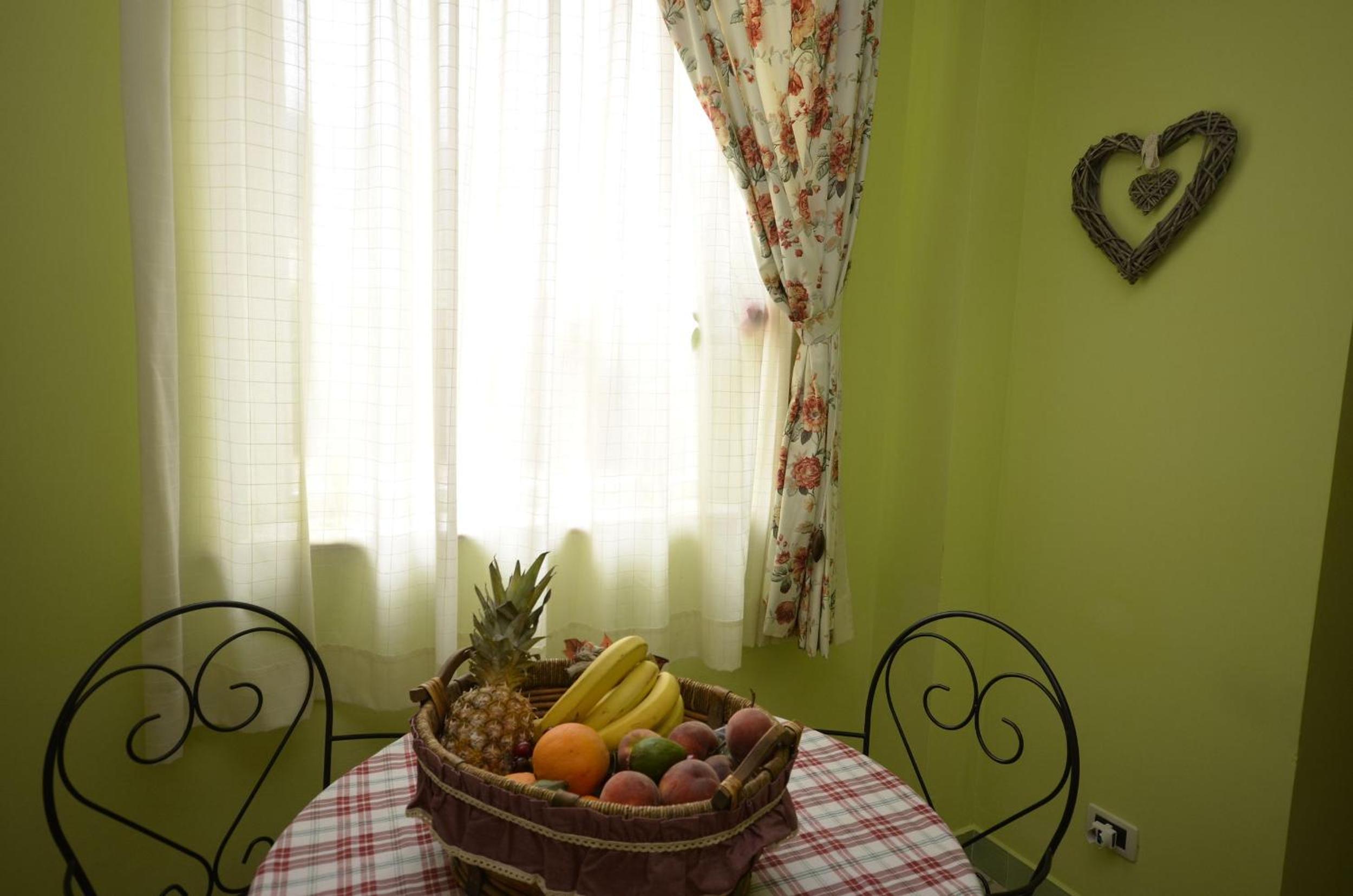 Photo 28