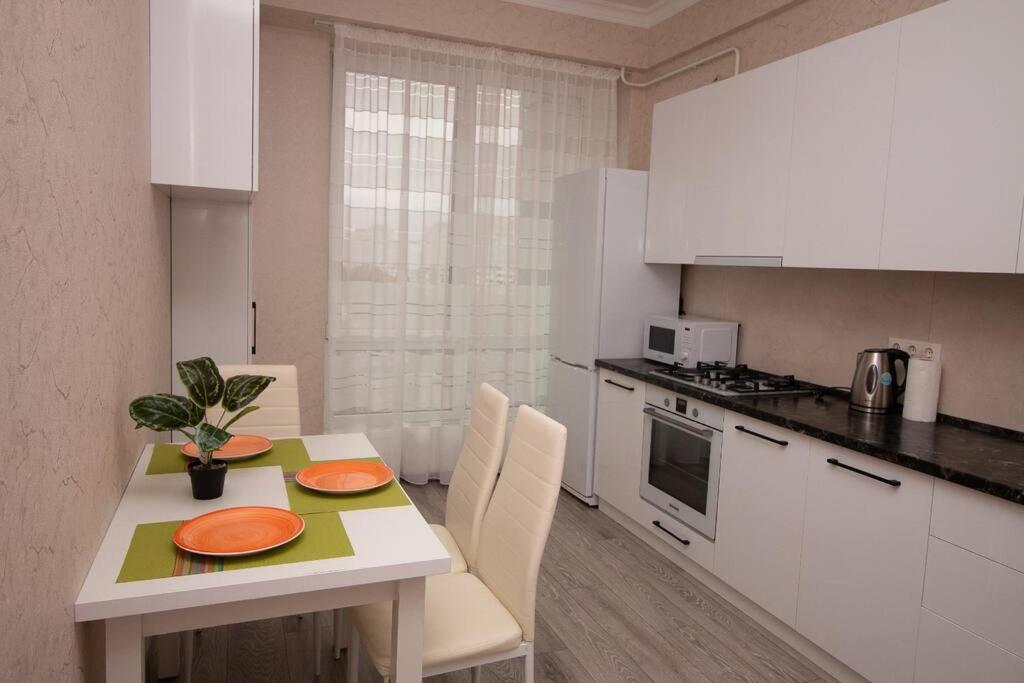 Elegance 1BD apartment with living room
