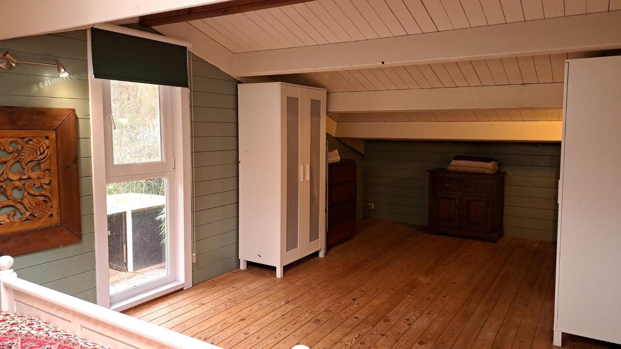 comfortable chalet in a unique location in forest