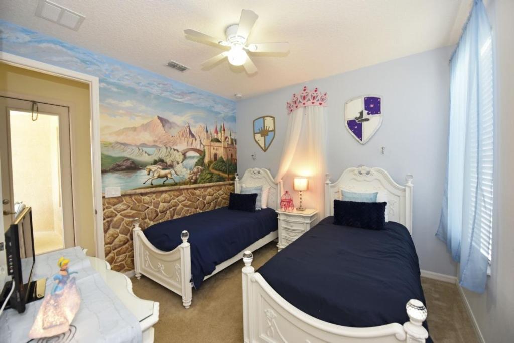 Gorgeous 5Bd Gm Spa Pool Hm Watersong-318YS