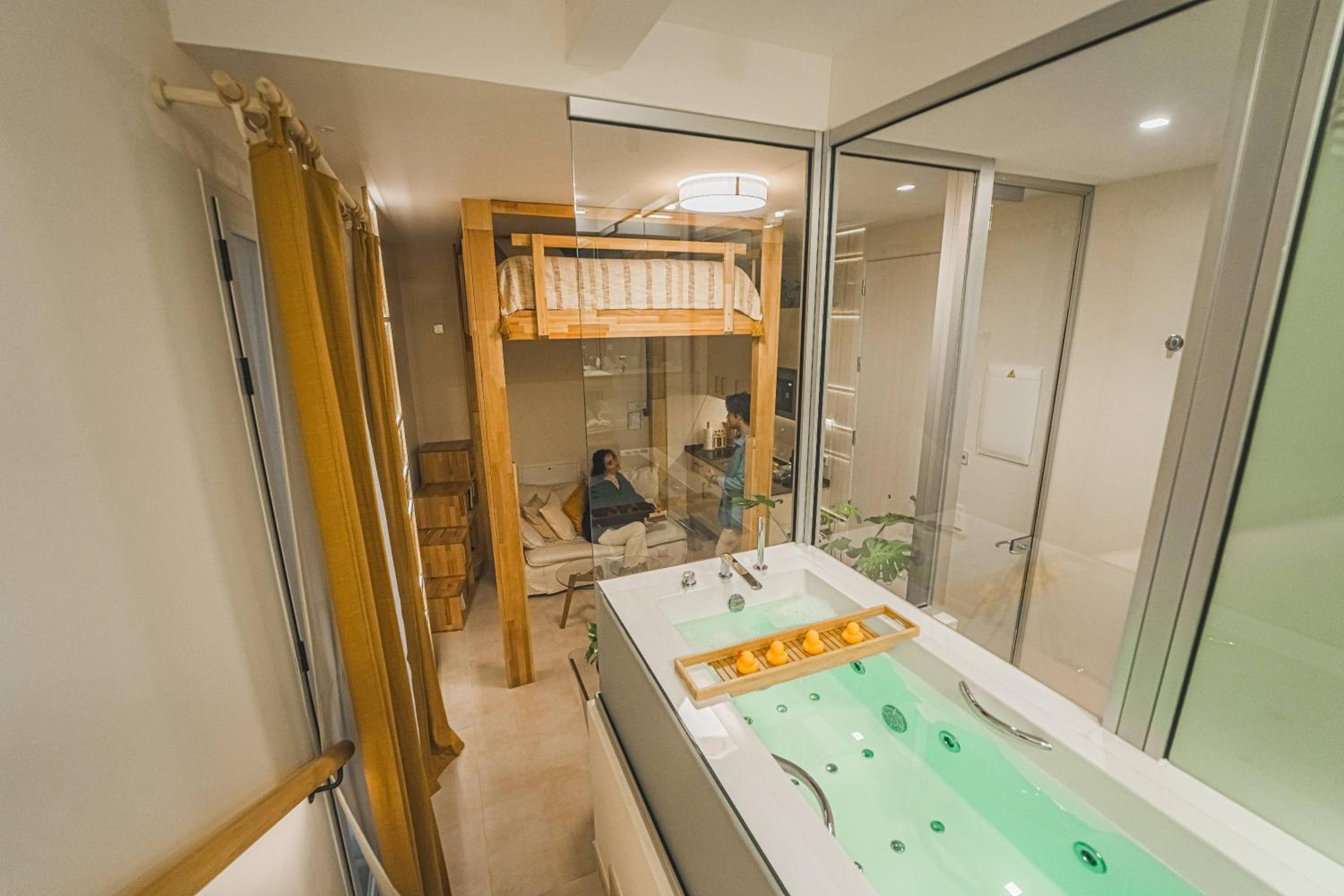 hotel room