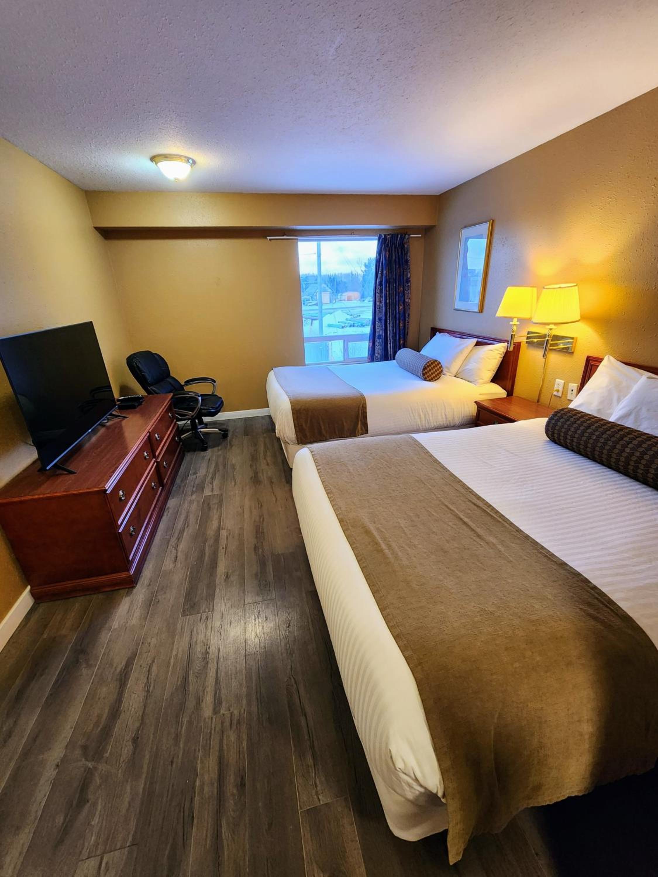 Fox Creek Inn