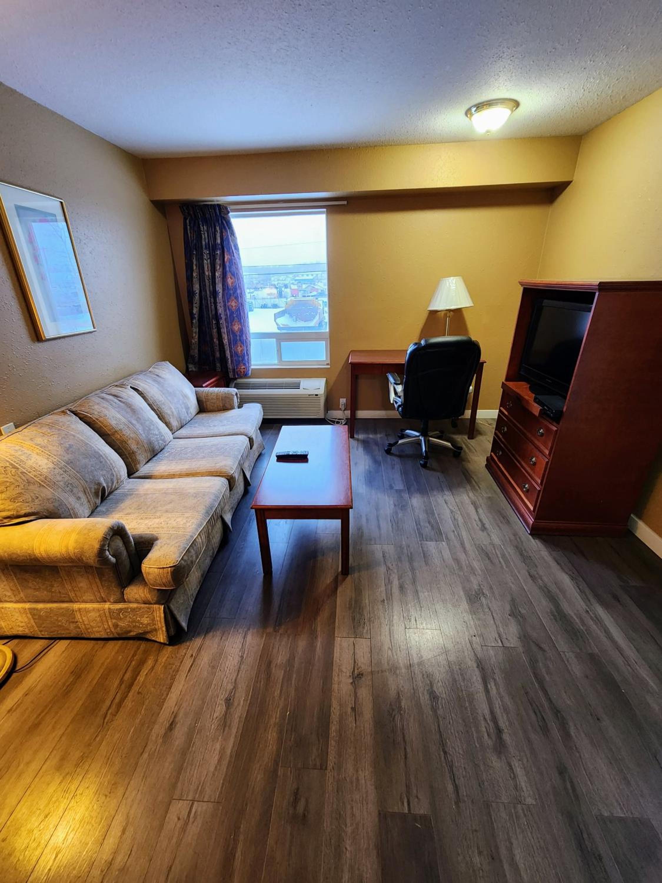 Fox Creek Inn
