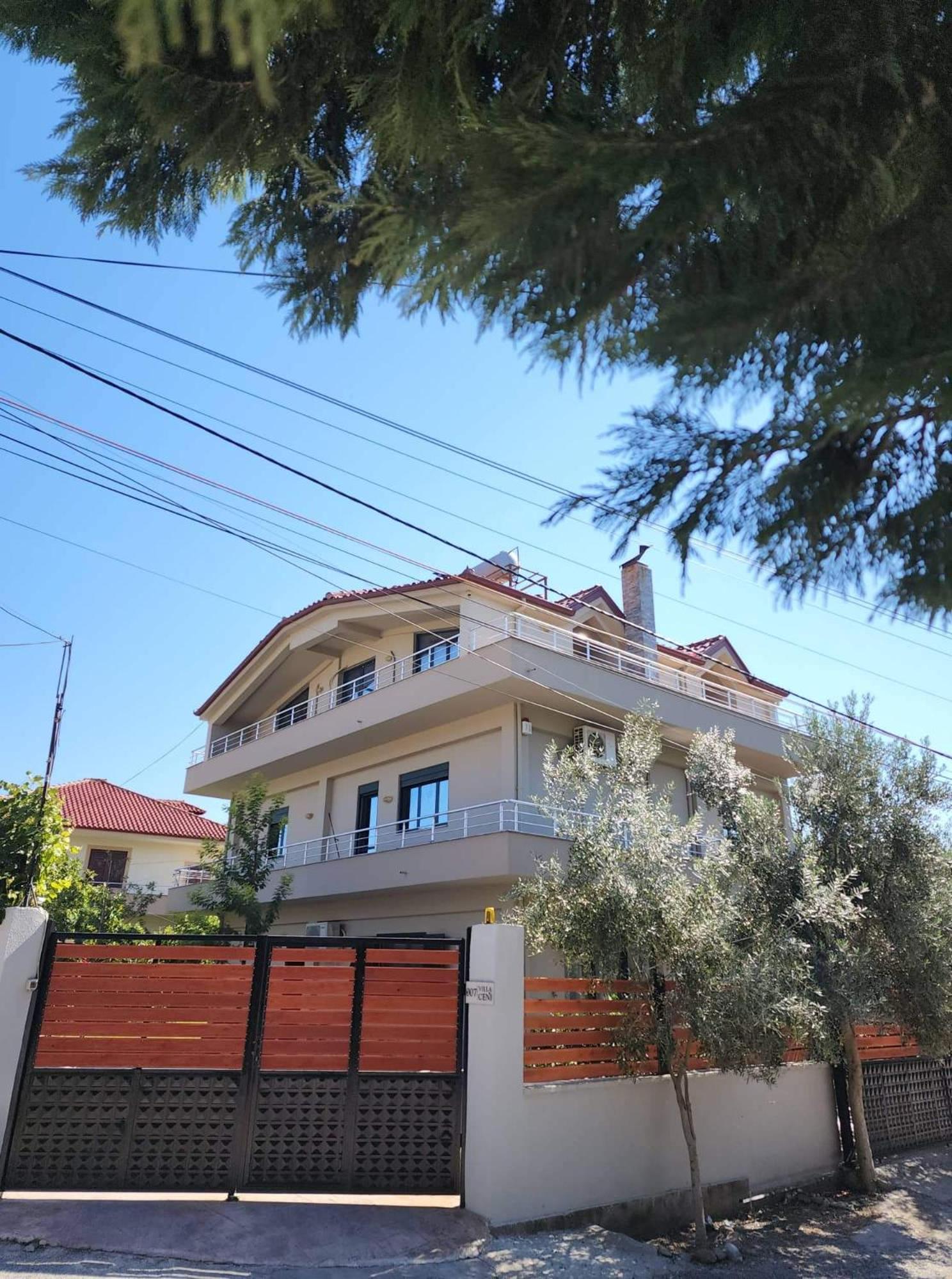 Hotel Villa Ceni 2 - Image 1