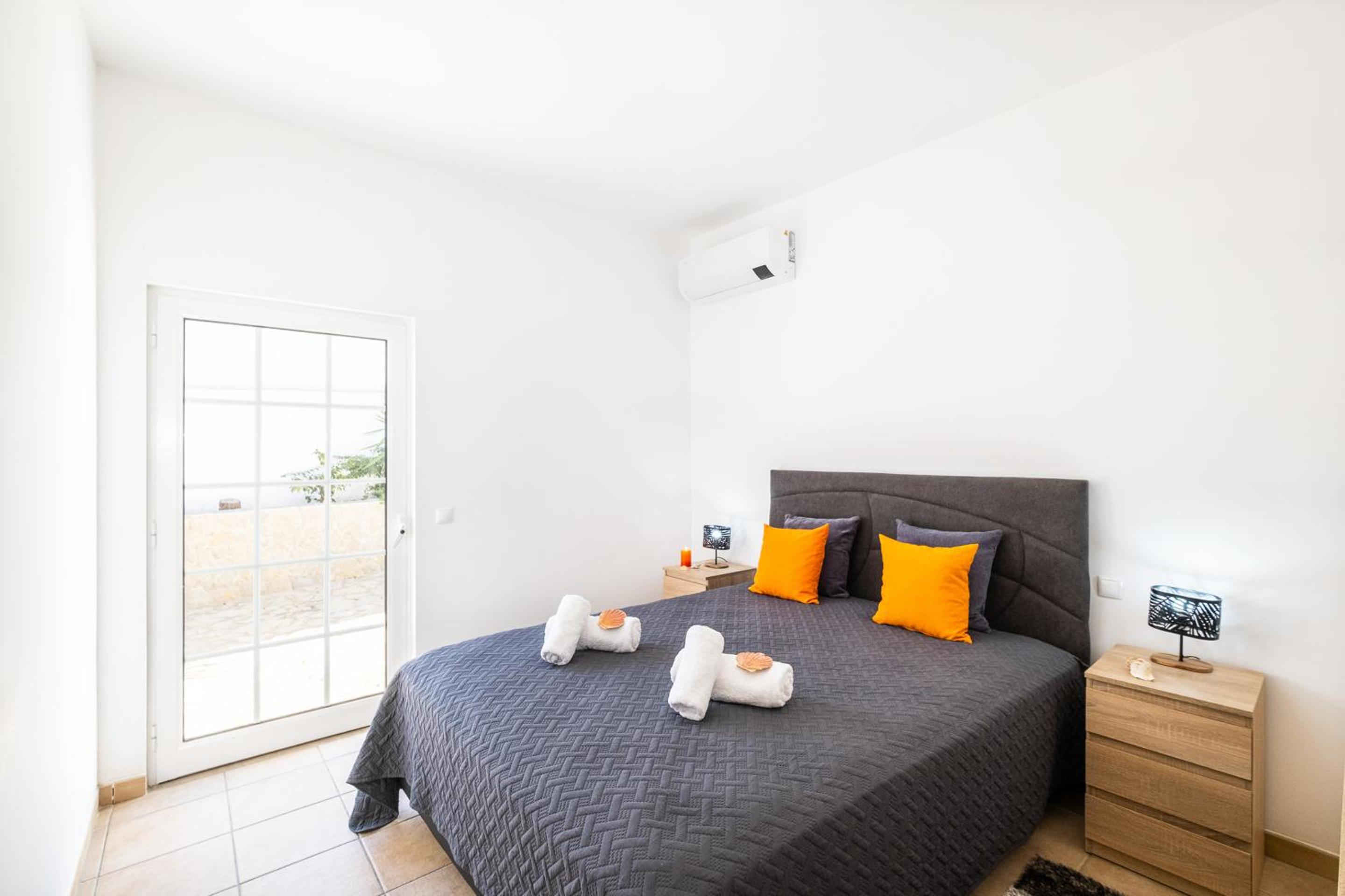 Villa Bahia - Moradia com piscina de água salgada em Albufeira
