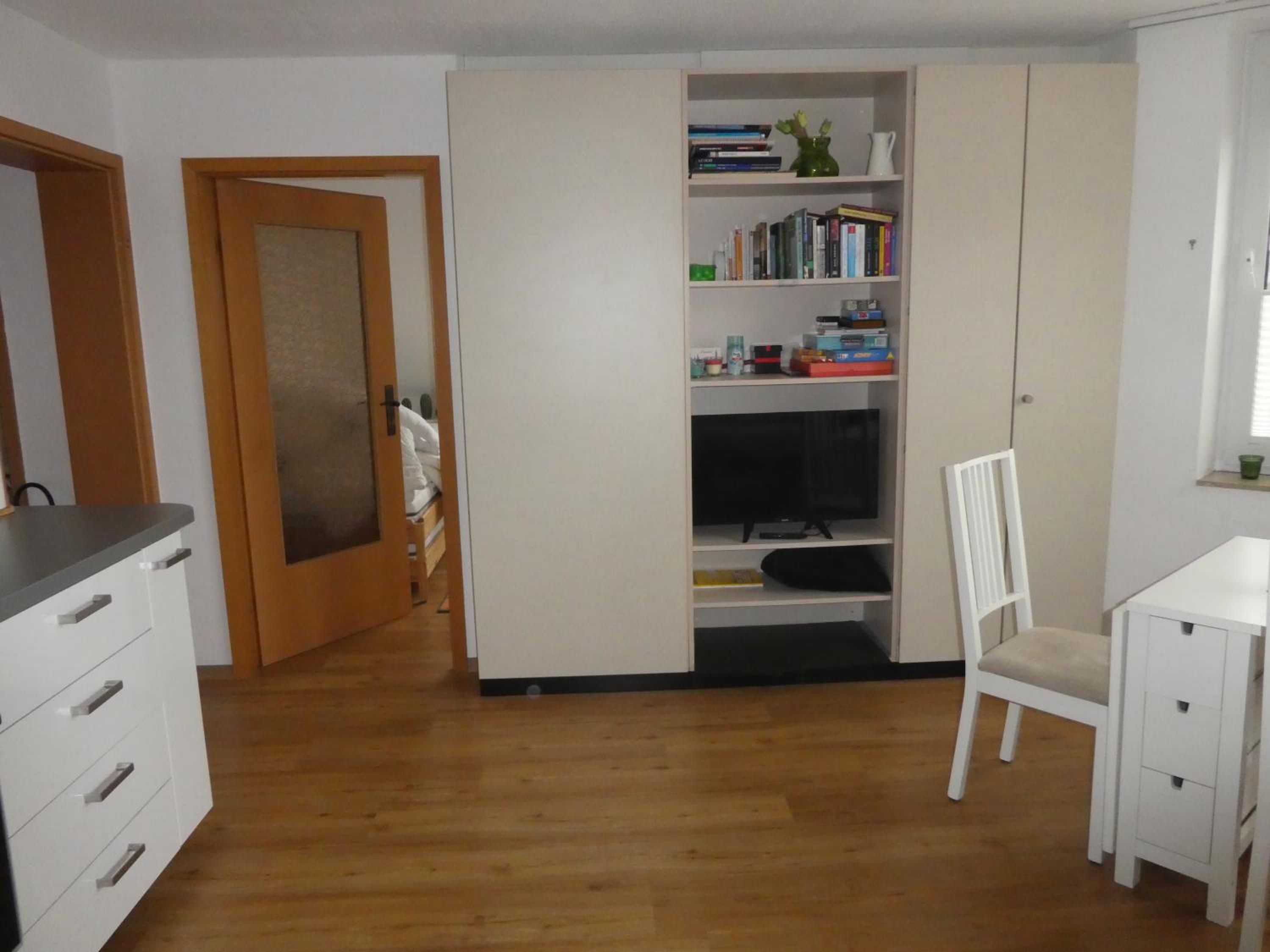 Photo 8