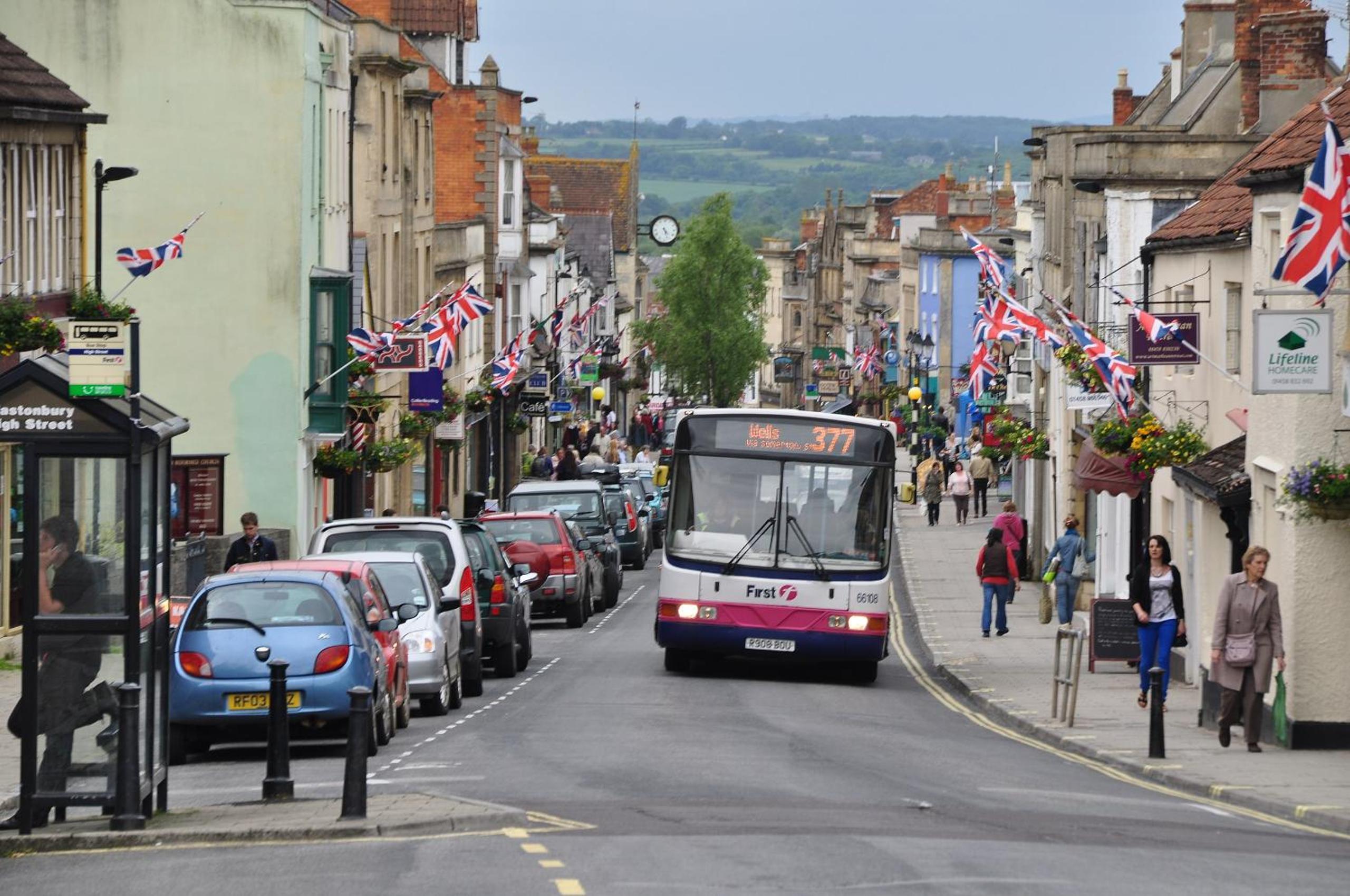 Glastonbury High Street Sanctuary- 2 BD, sleeps 3