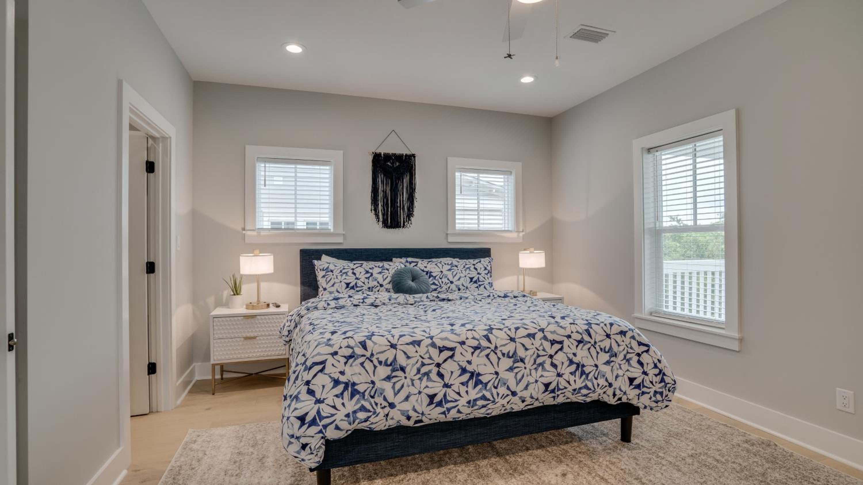 Photo 35