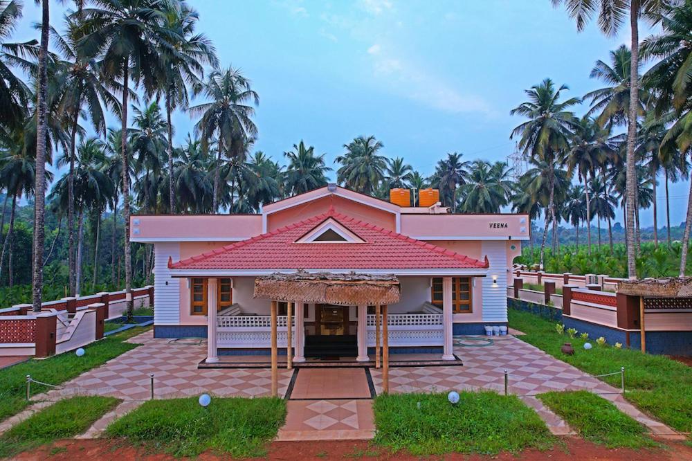 Monappa Estate - Top Rated - Luxury Villa view 2