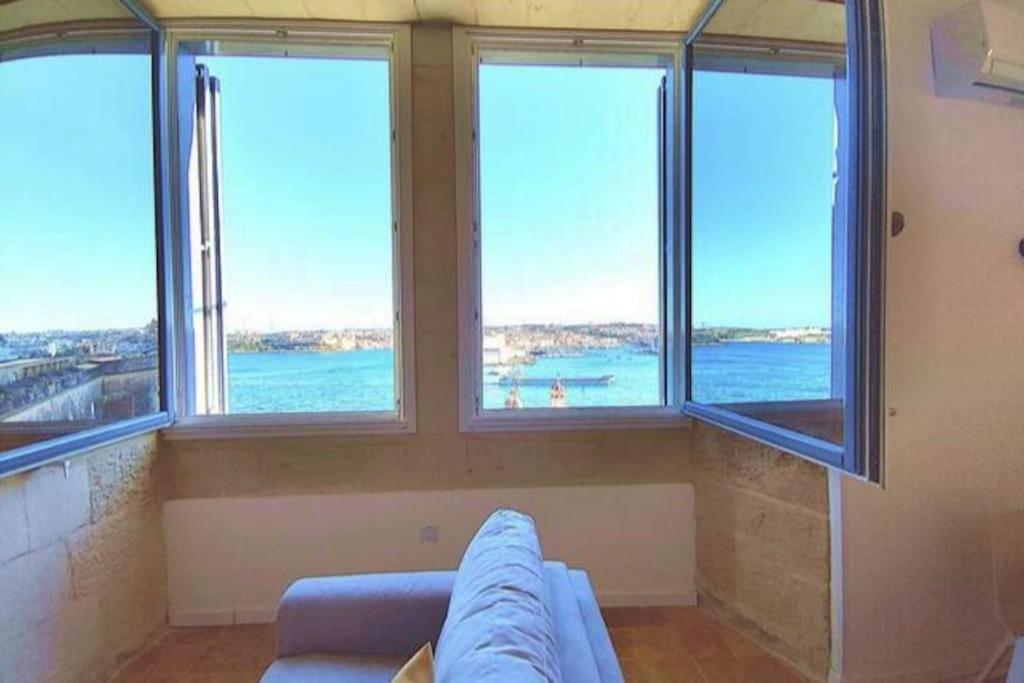 Port 531 Savynomad Harbour Residences Valletta wow Views view 5
