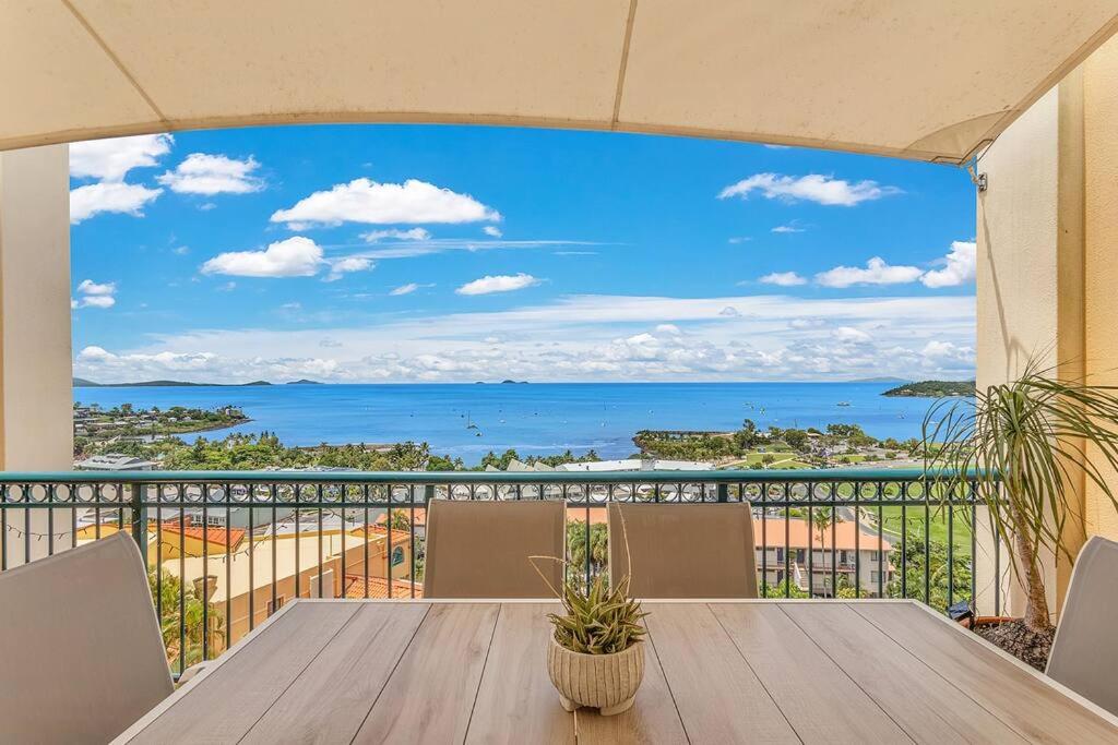 Aqua Vista