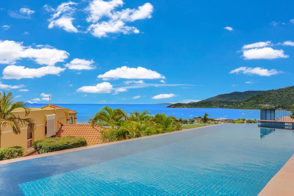Aqua Vista