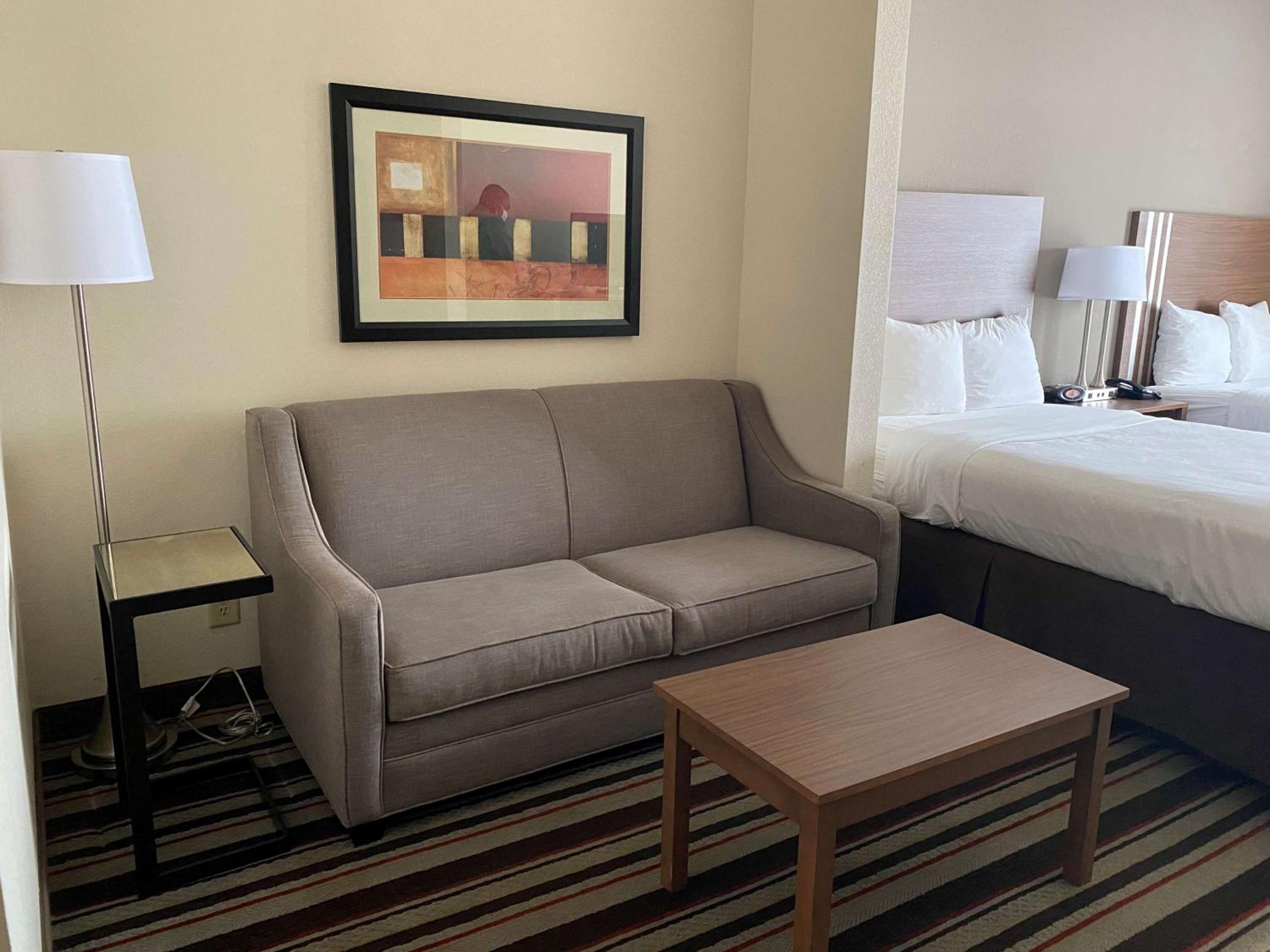 Danville Vacations - Best Western Windsor Inn and Suites - Property Image 12