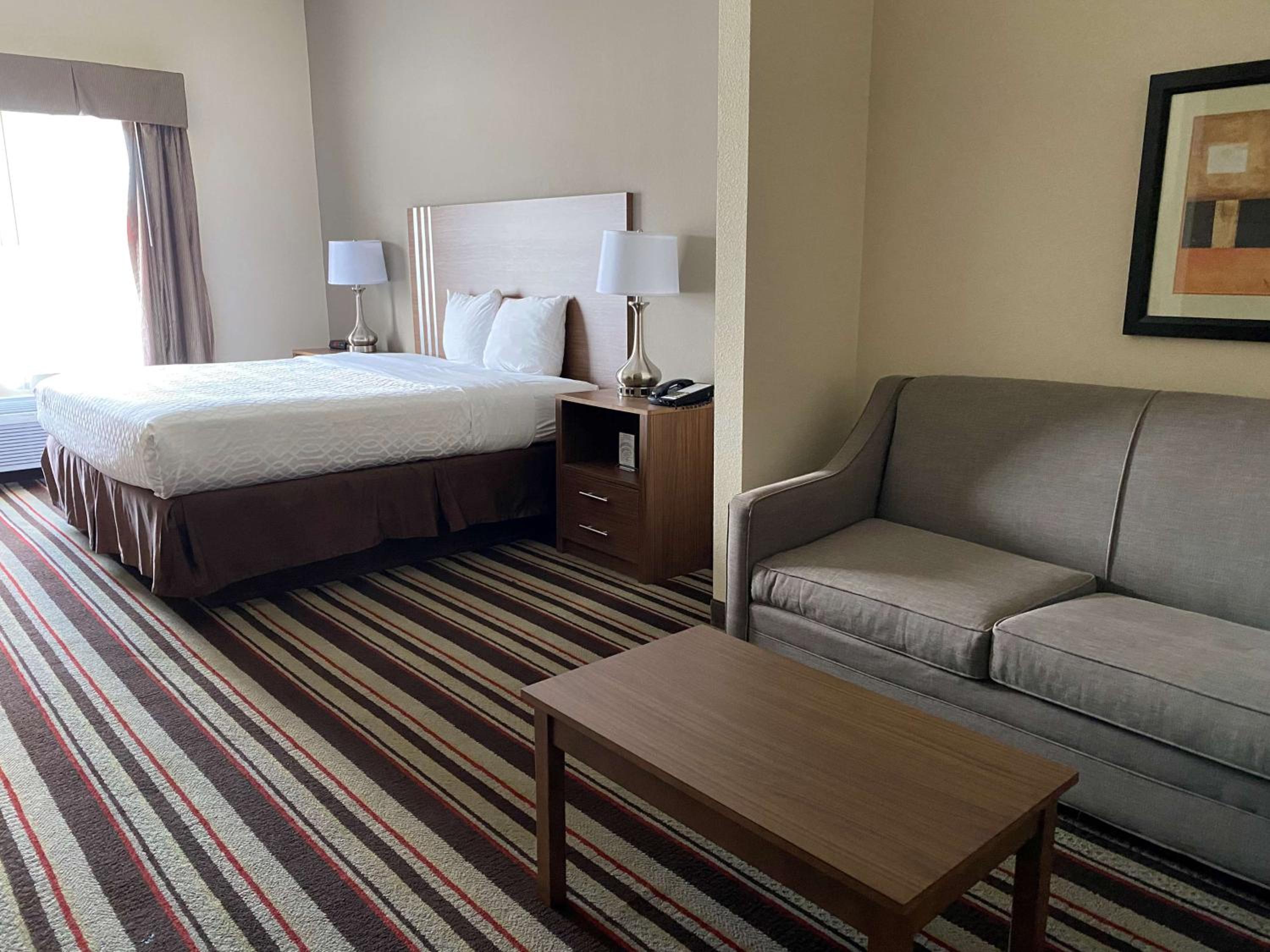 Danville Vacations - Best Western Windsor Inn and Suites - Property Image 9