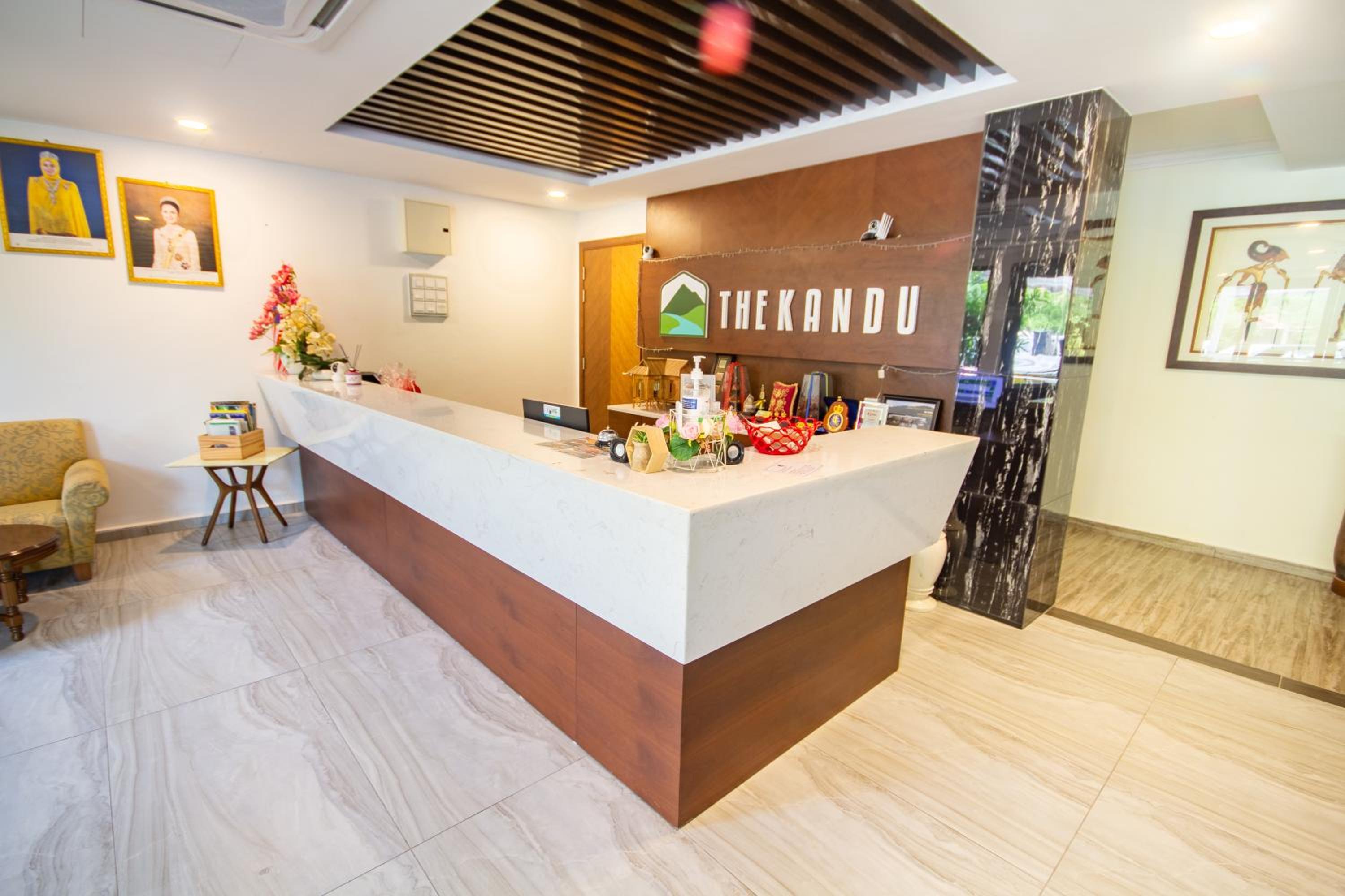 THE KANDU RESORT