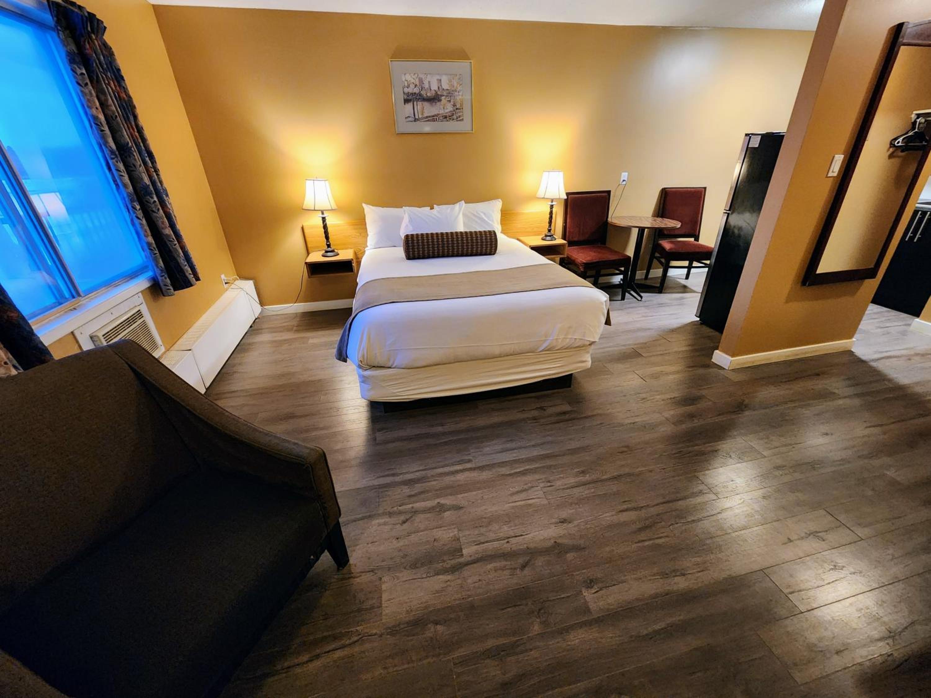 Fox Creek Inn