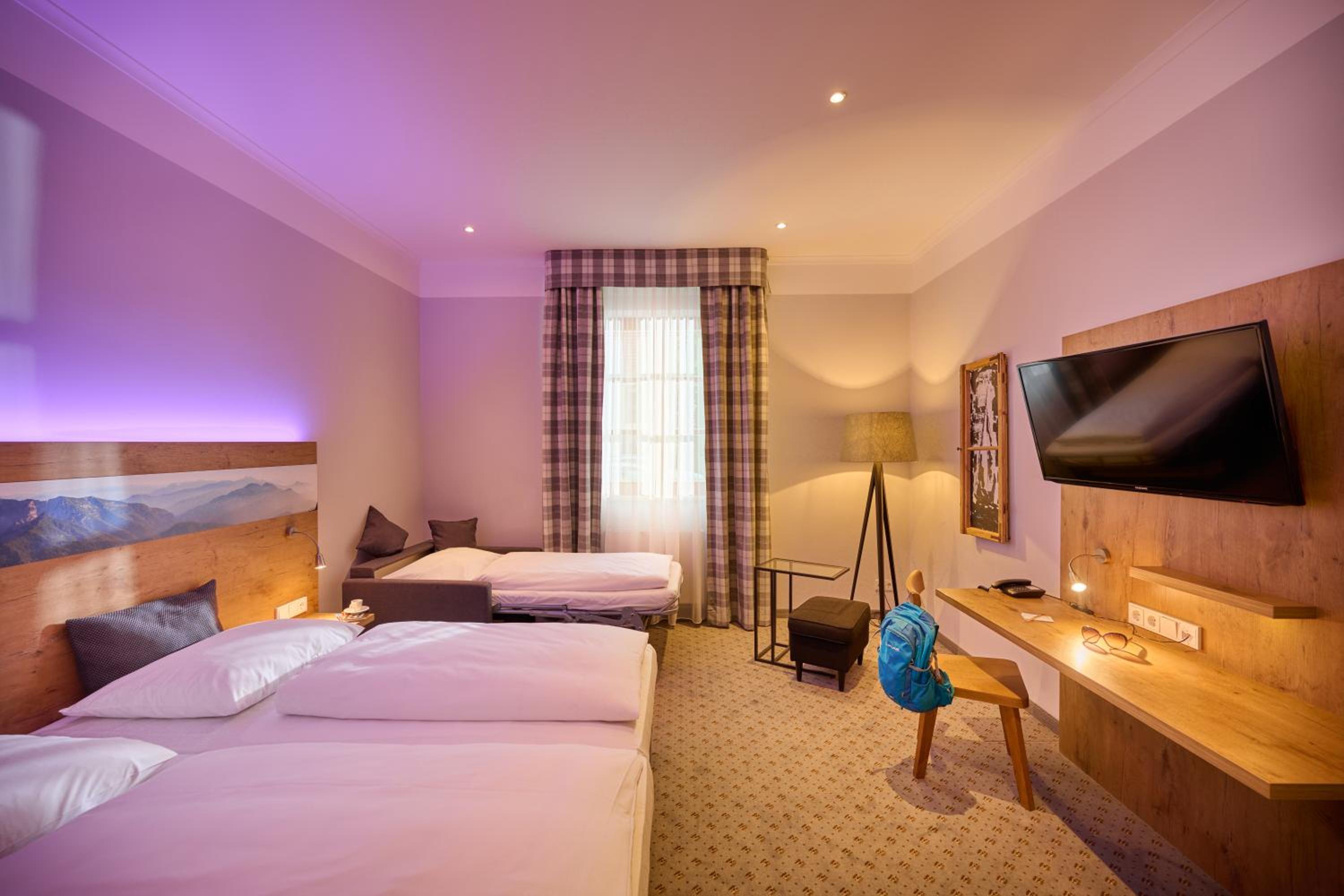 Munich Vacations - Hotel Lechnerhof Unterfohring - Property Image 18