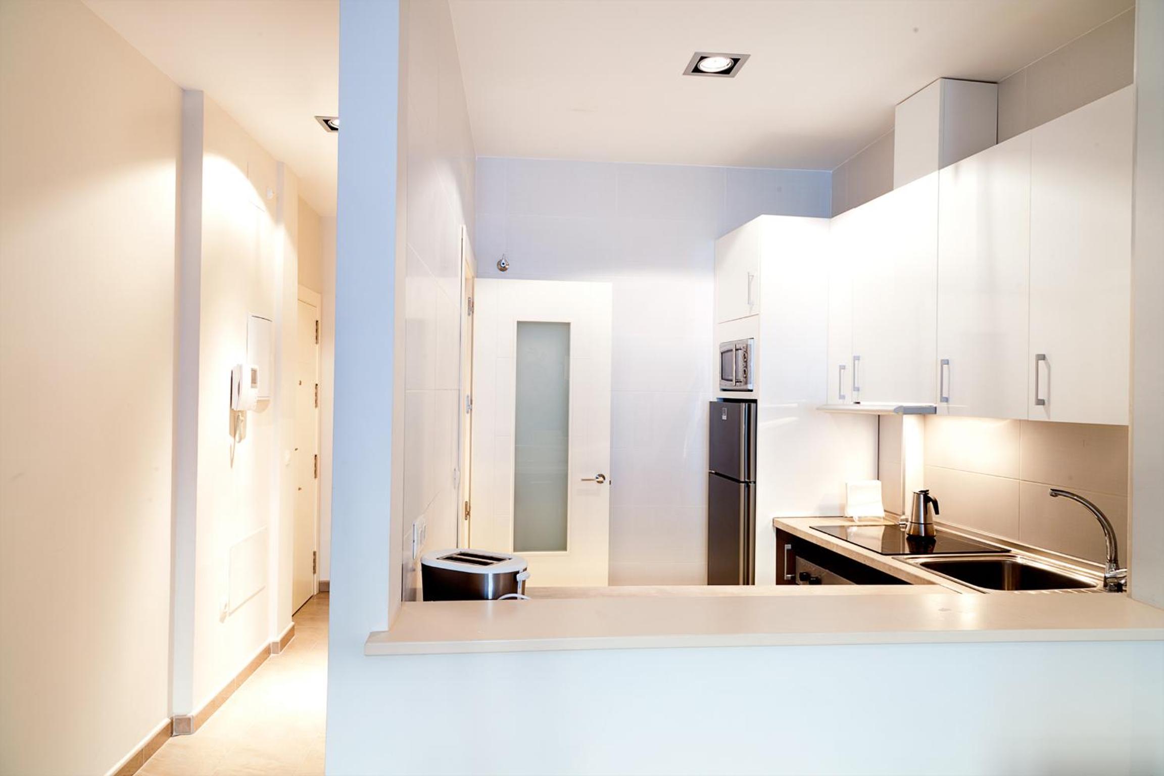 Apartamentos Pinar Málaga Centro - Carretería
