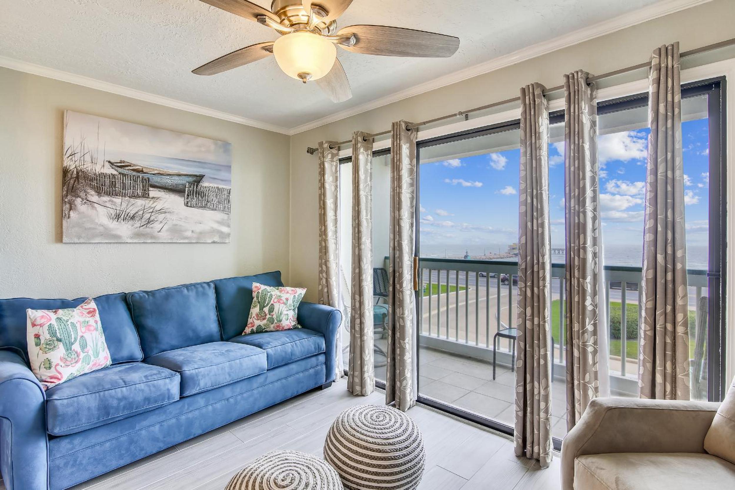 Casa del Mar Galveston by VTrips