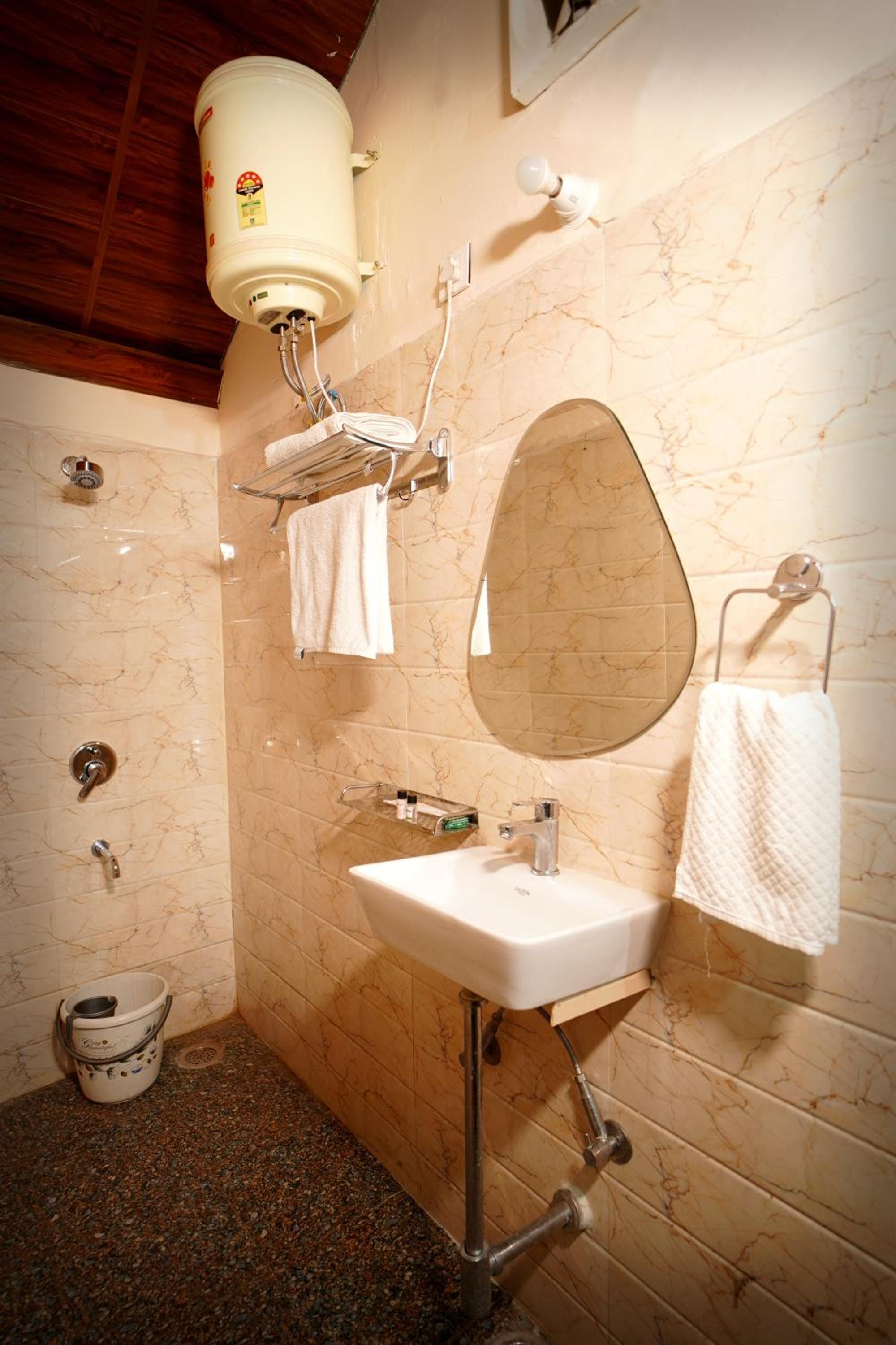Photo 16