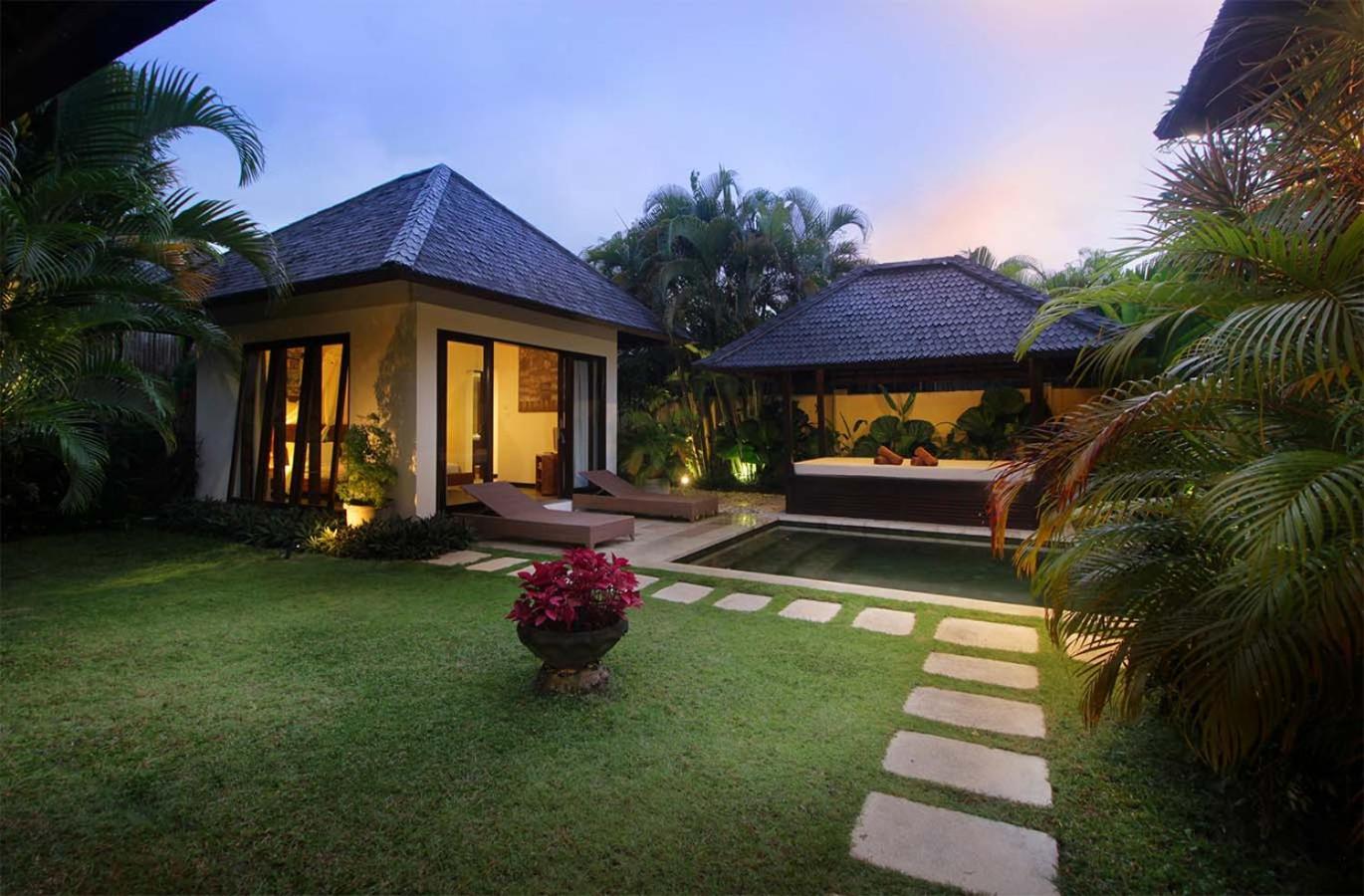Villa Tiga Mangga by Optimum Bali Villas view 5